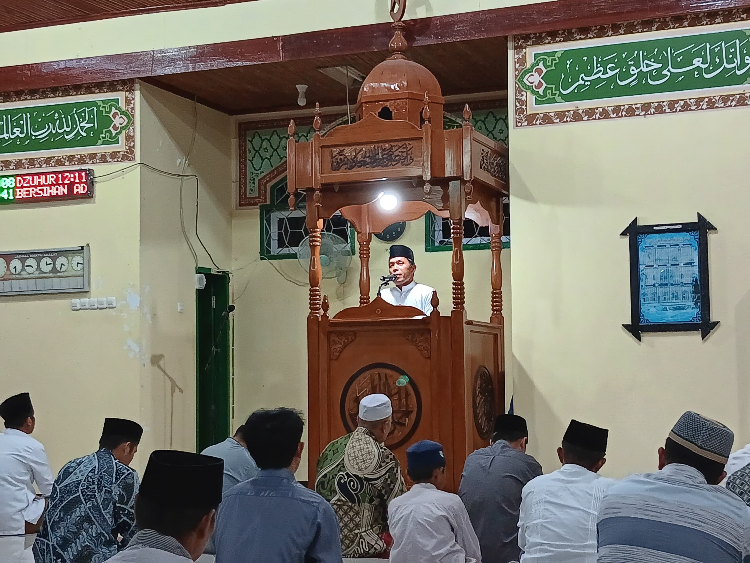 Malam Ketiga Ramadan Wakil Rektor III Bahas Surat Al-A’raf Ayat 96