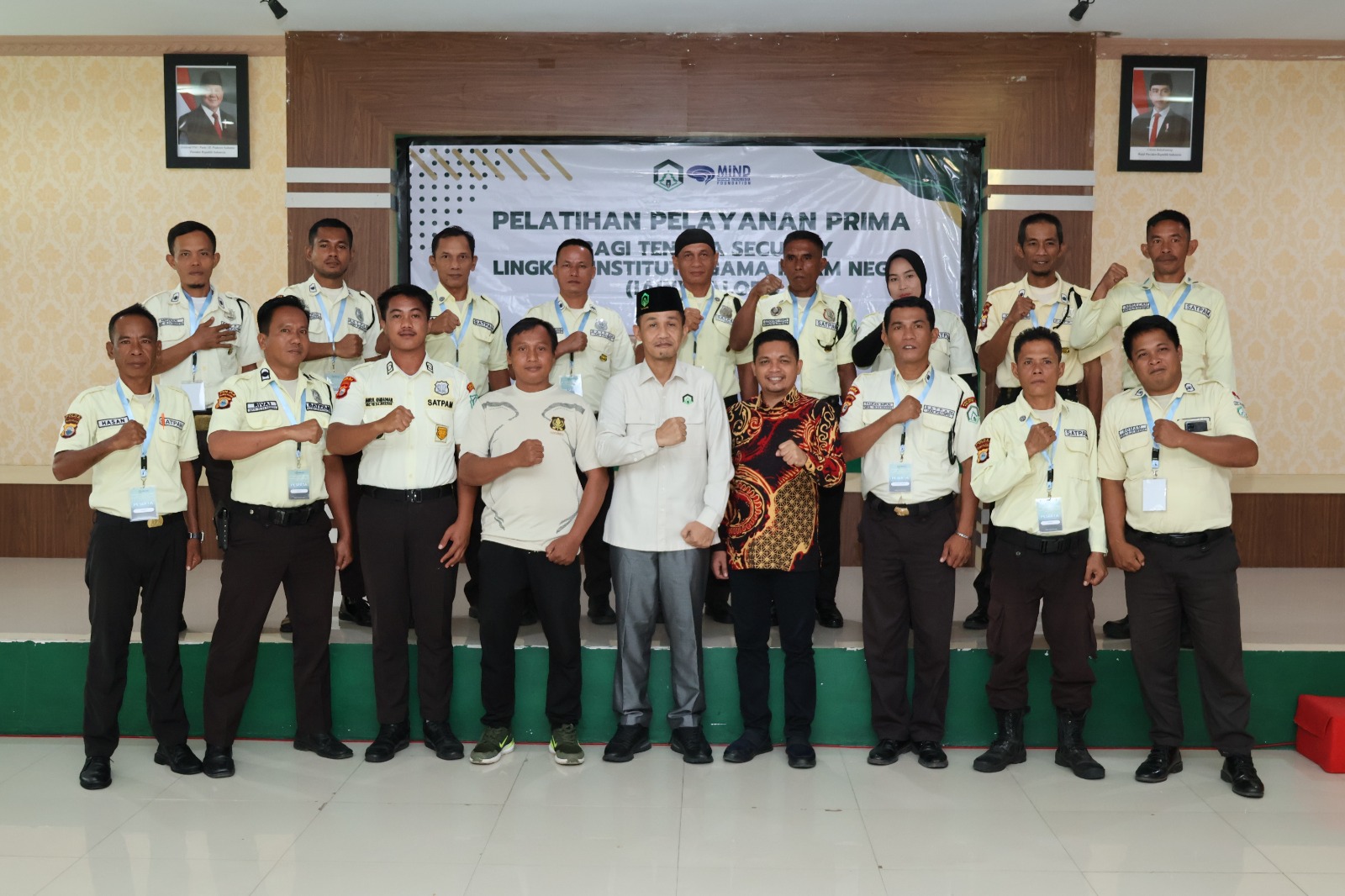 Komitmen Peningkatan SDM, Security IAIN Palopo Ikuti Pelatihan Pelayanan Prima