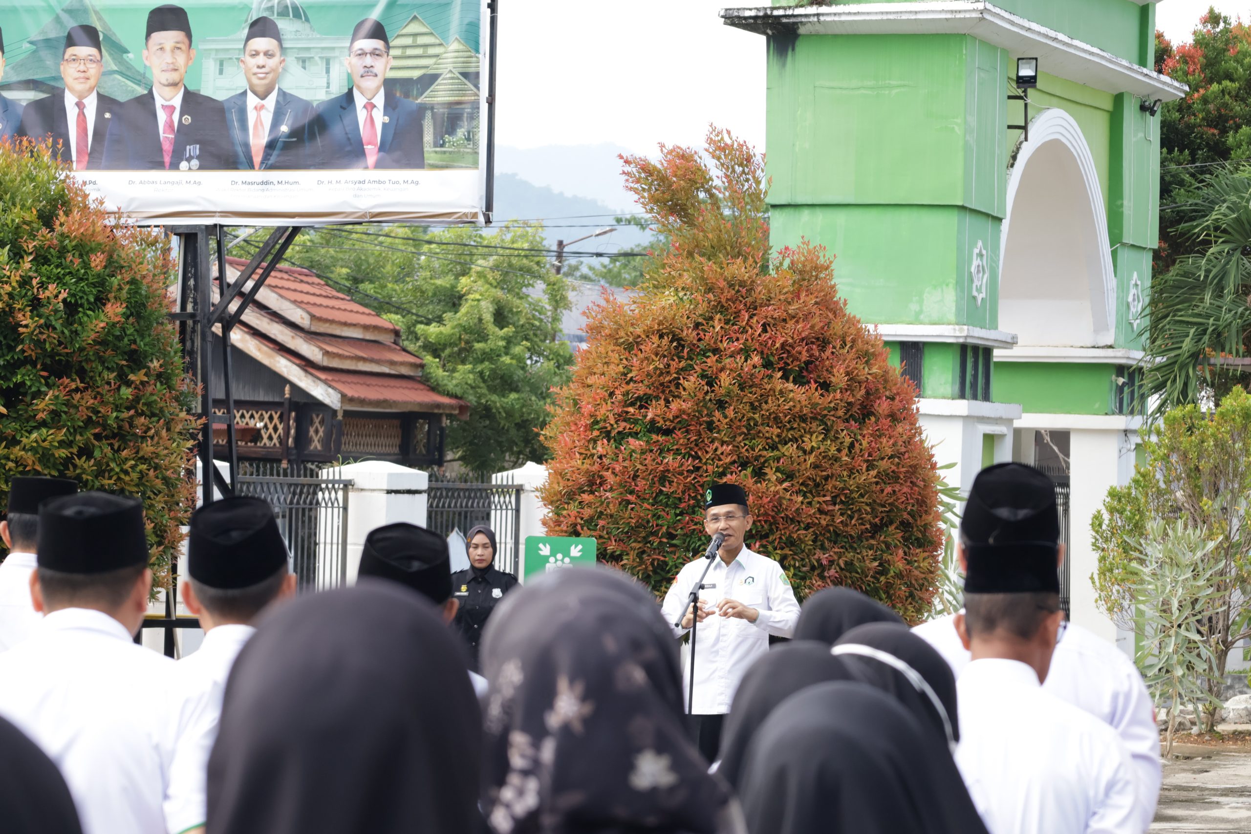 Apel Perdana Semester Genap, Rektor Ajak Warga Kampus Perkuat Integritas dan Kinerja