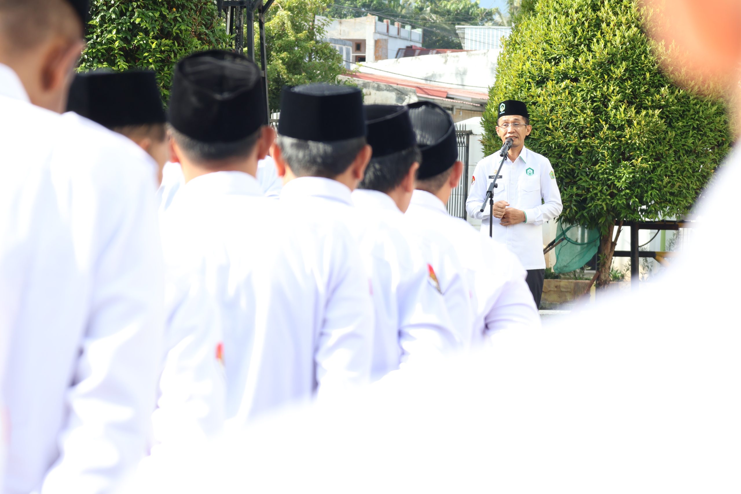Teladan Ramadan: Dosen UIN Palopo Khatam 30 Juz Alquran Diganjar Penghargaan