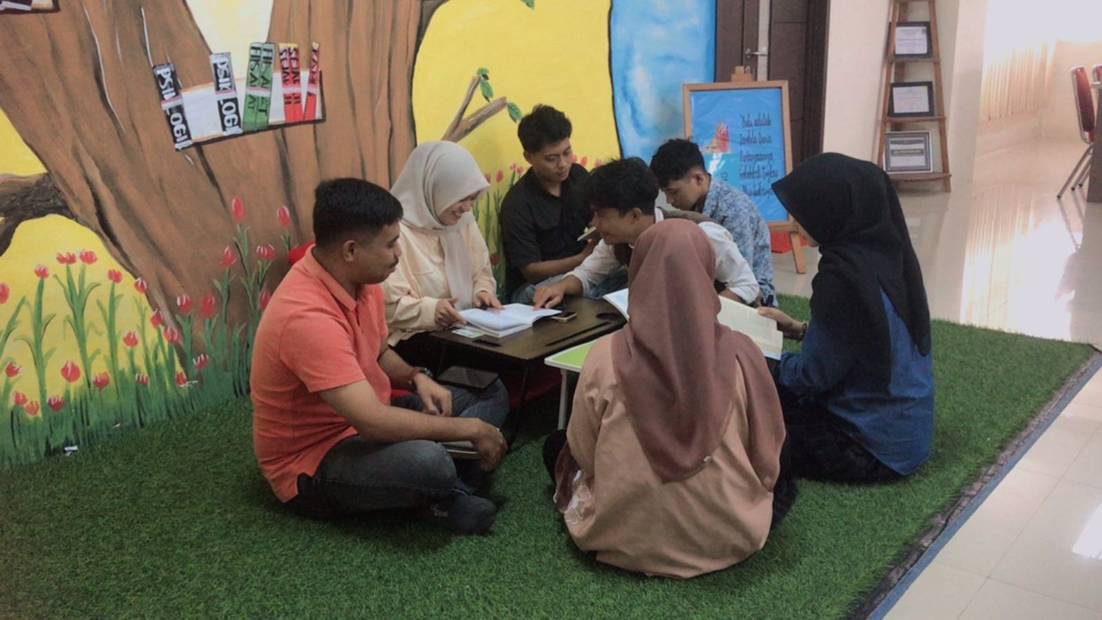 UPA Perpustakaan UIN Palopo Hadirkan Layanan Digital, dari Absensi Barcode hingga SLiMS