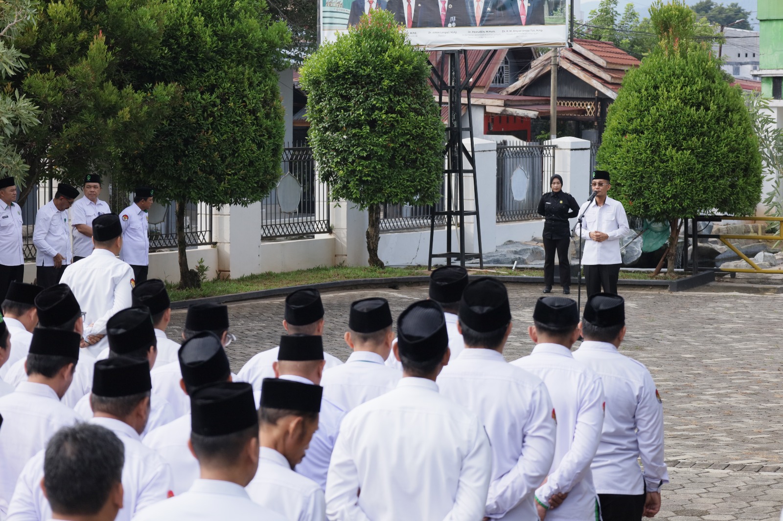 Apel Pagi Akhir Ramadan, Rektor Tegaskan Layanan Kampus Tetap Optimal Meski Terapkan WFA