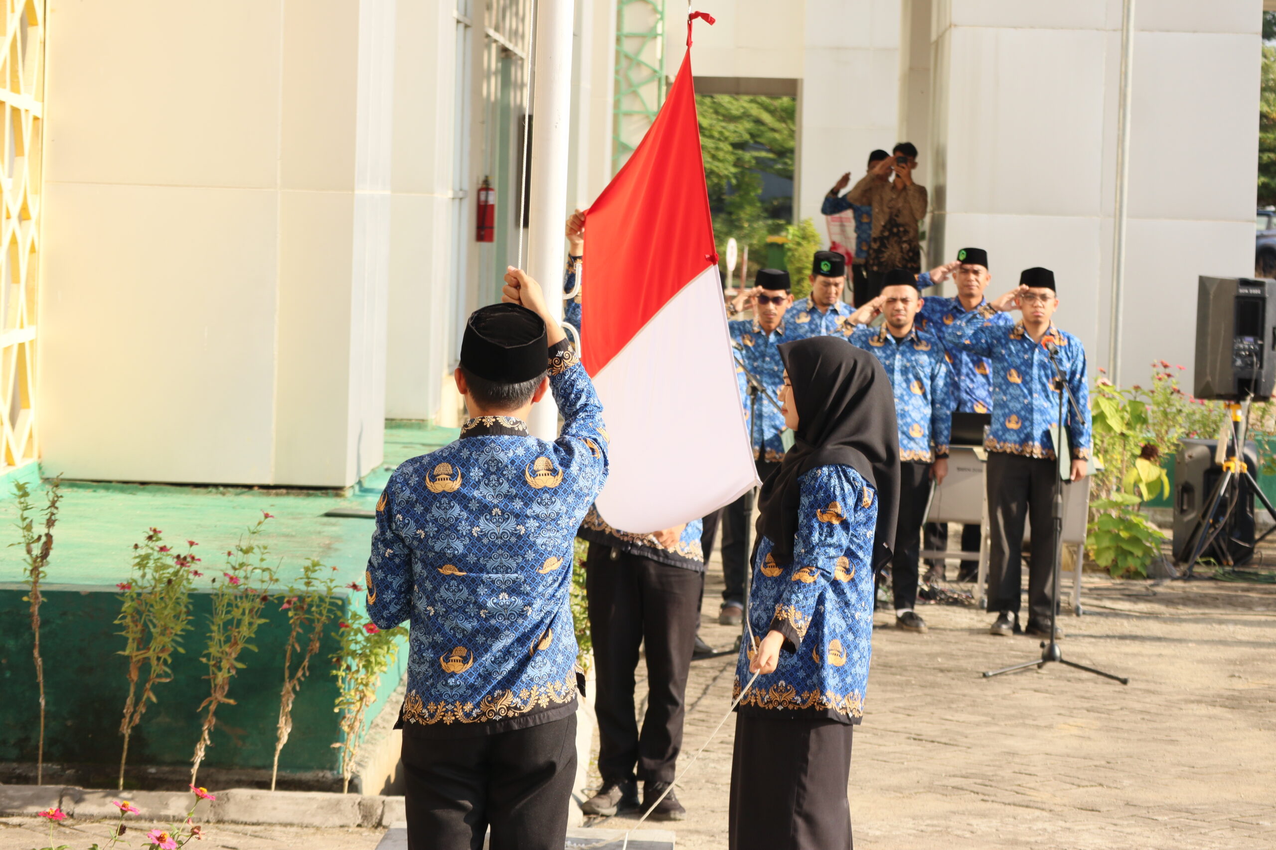Pimpin Upacara HKN, Kabiro AKU UIN Palopo Ajak Sivitas Akademika Sukseskan Wisuda Bulan Ini