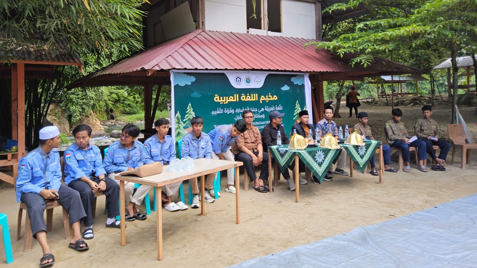 Kolaborasi Prodi PBA FTIK UIN Palopo dan MBS Palopo, Puluhan Santri Ikuti Perkemahan Bahasa Arab