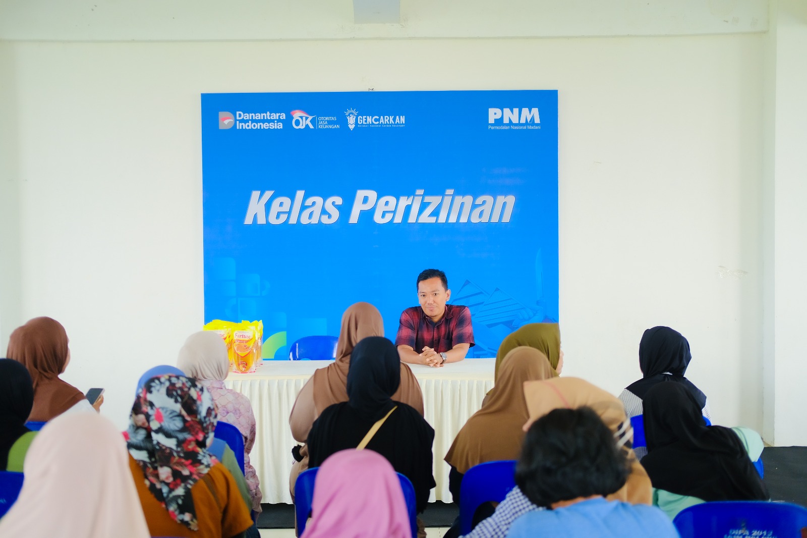 Dosen UIN Palopo Bekali Pelaku UMKM Pemahaman Legalitas Usaha