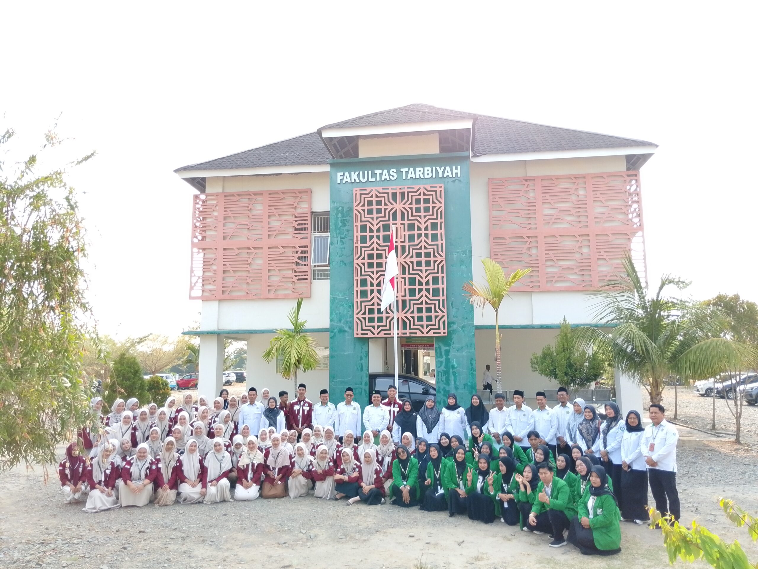 78 Mahasiswa PGMI dan PIAUD FTIK UIN Palopo Siap Mengabdi melalui Asistensi Mengajar