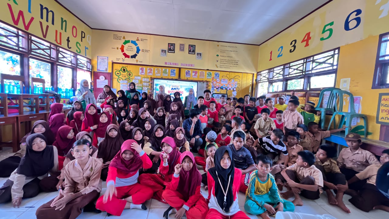 Cegah Perundungan Sejak Dini, Mahasiswa KKN UIN Palopo Edukasi Siswa SDN 274 Pekaloa