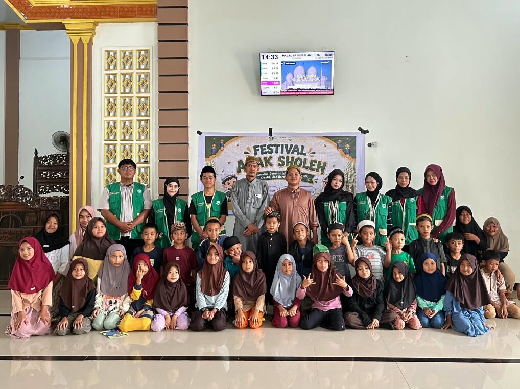 Festival Anak Saleh KKN Tematik UIN Palopo Dorong Lahirnya Generasi Qurani di Desa Tole
