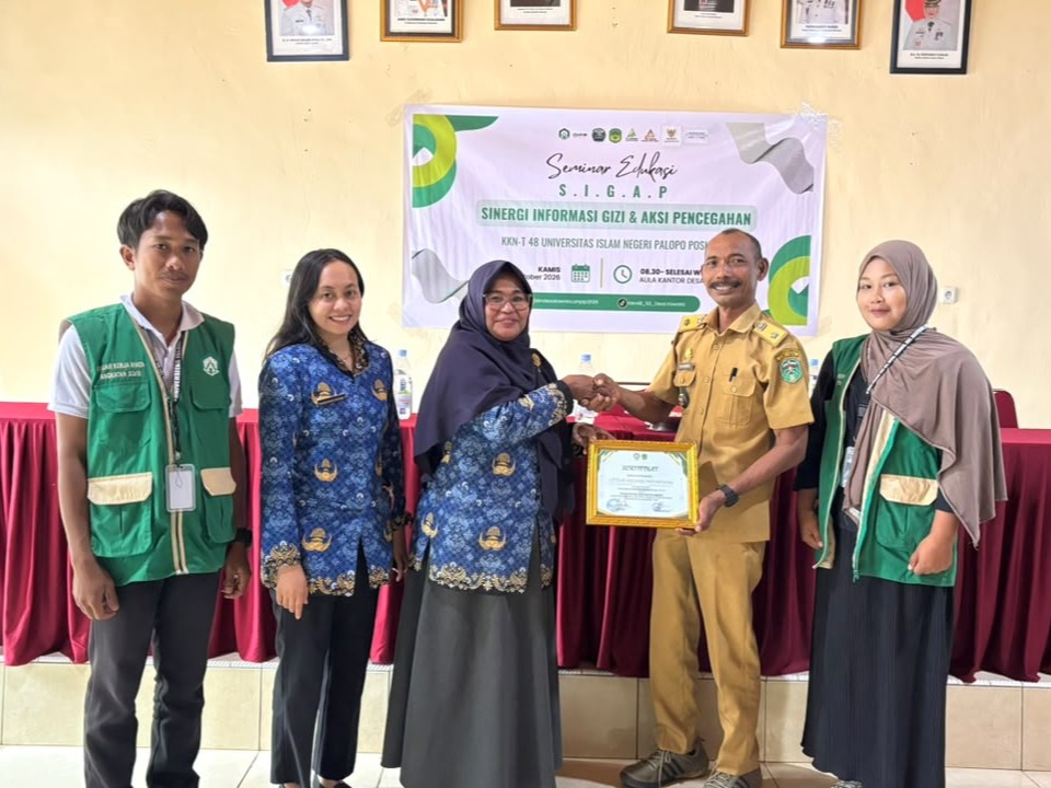Seminar SIGAP Mahasiswa KKN-T Posko 92 UIN Palopo Perkuat Edukasi Gizi dan Kesehatan Anak di Desa Kawata